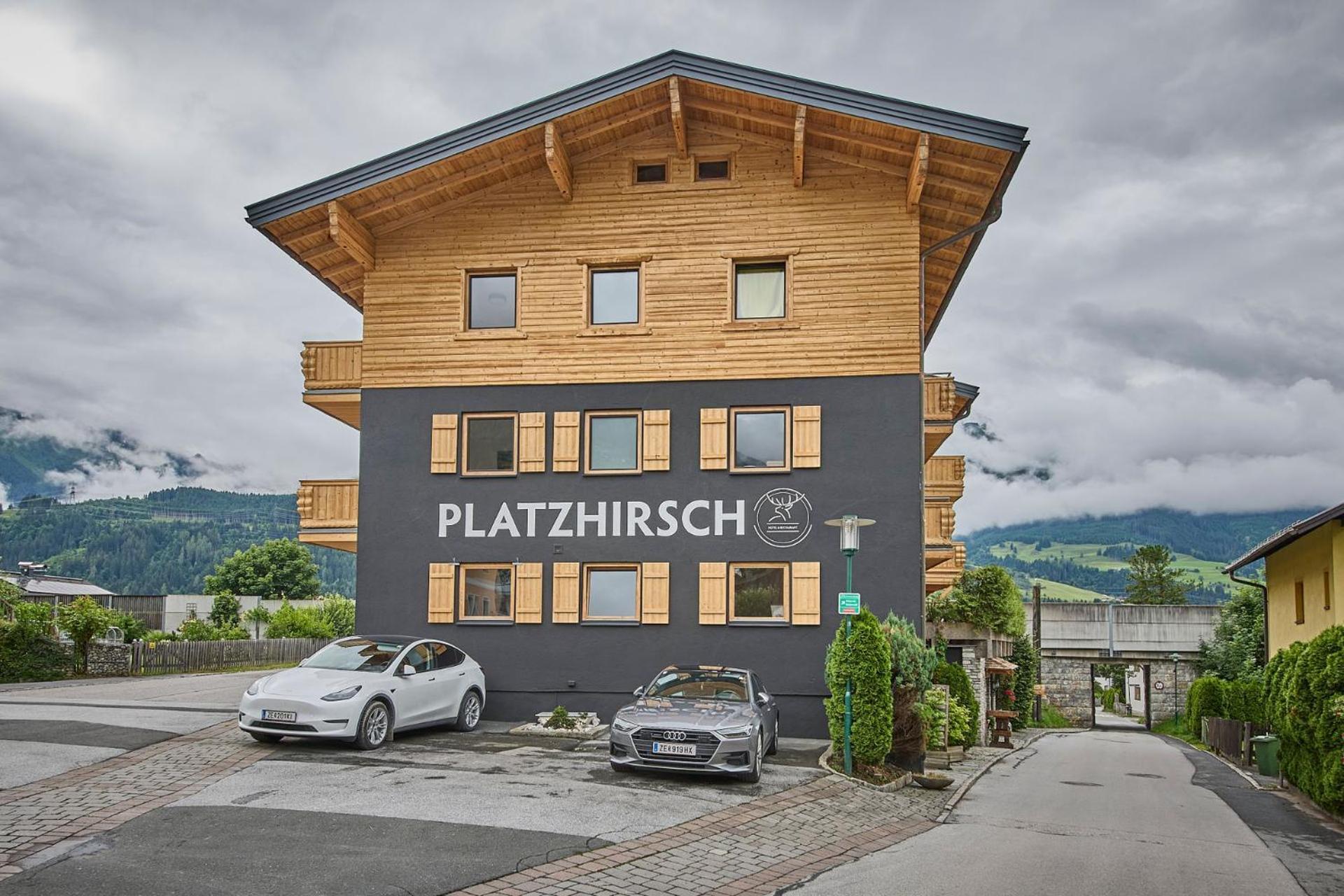 Platzhirsch Rooms - B&B - Self Check-In Piesendorf Kültér fotó