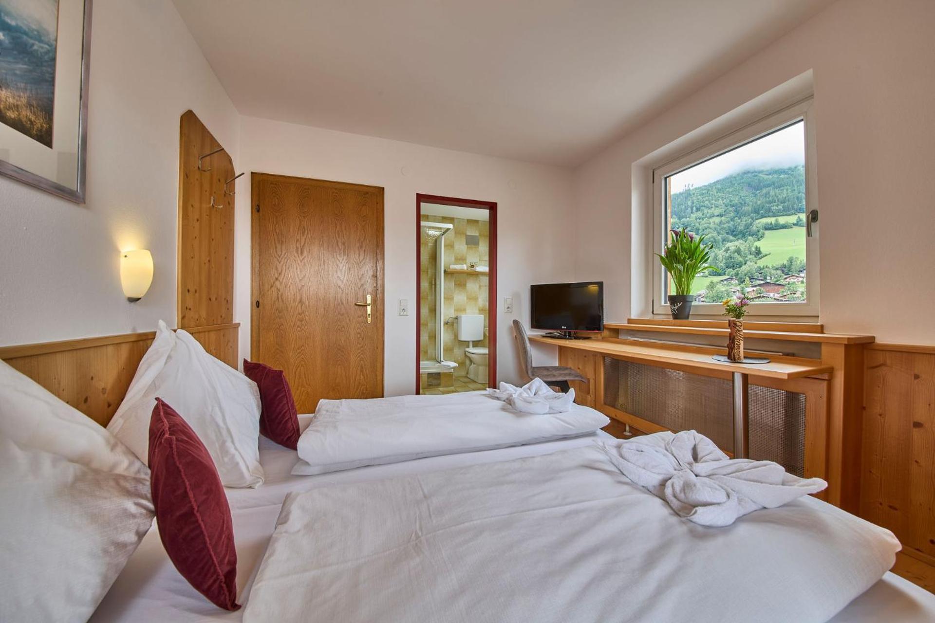 Platzhirsch Rooms - B&B - Self Check-In Piesendorf Kültér fotó